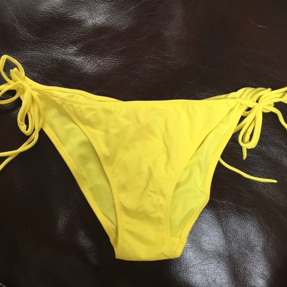 Bikini bottom